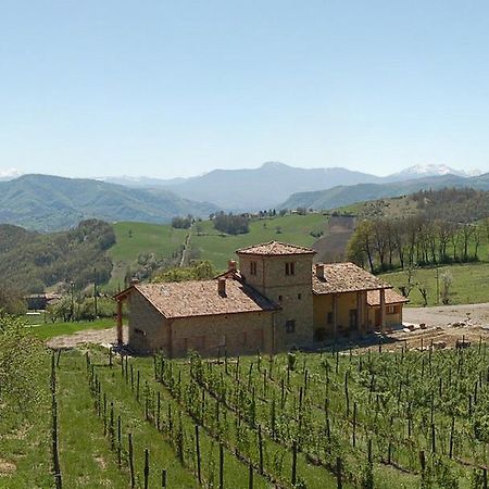 Agriturismo Il Filare Neviano degli Arduini المظهر الخارجي الصورة