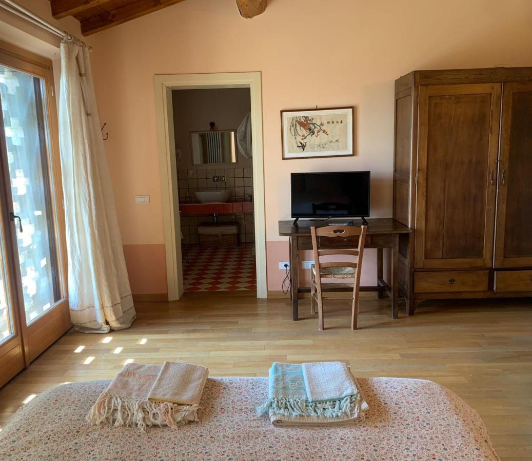 Agriturismo Il Filare Neviano degli Arduini المظهر الخارجي الصورة