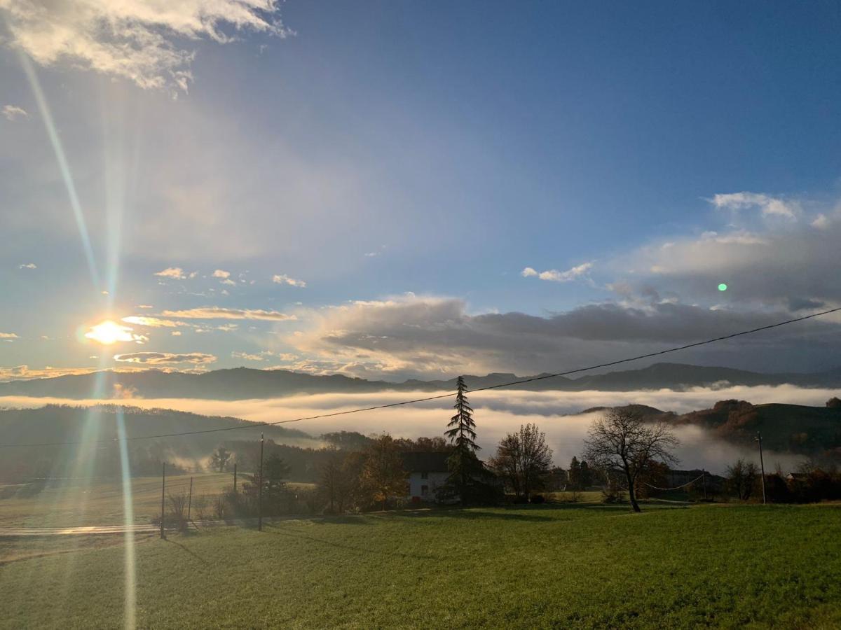 Agriturismo Il Filare Neviano degli Arduini المظهر الخارجي الصورة